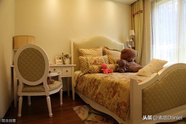 卧室用英语怎么读bedroom发音.