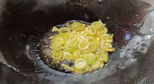 素地三鲜的做法家常(12)