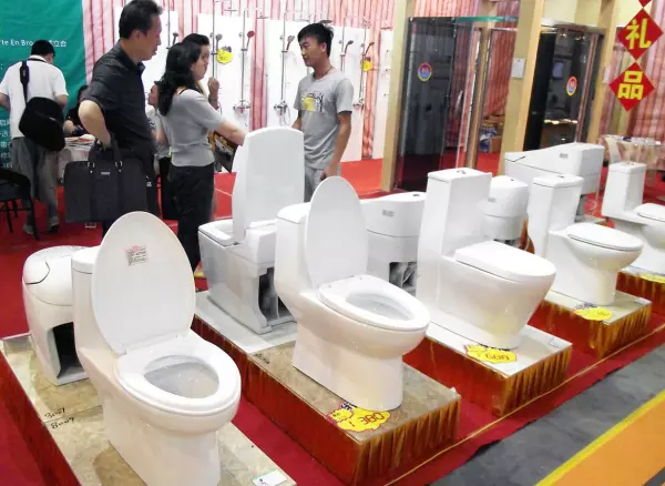 墙排马桶优缺点接污水管会堵吗(15)