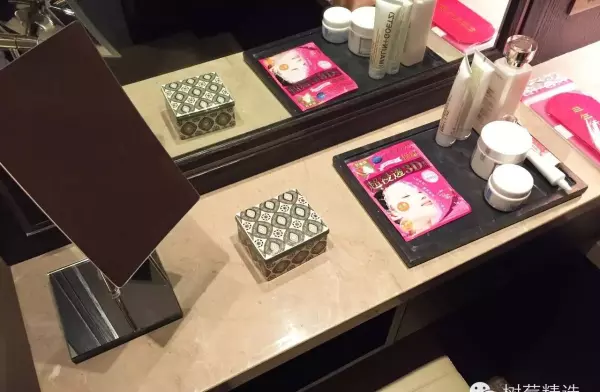夜床创意设计理念怎么写最好(11)