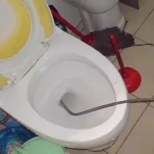 打气型皮搋子怎么通马桶(5)