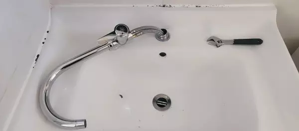 热水器怎么安装冷热水龙头安装图解(6)