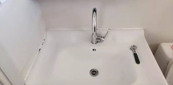 热水器怎么安装冷热水龙头安装图解(9)