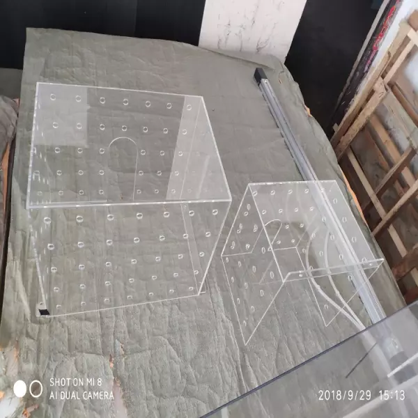 压克力和亚克力的区别(1)