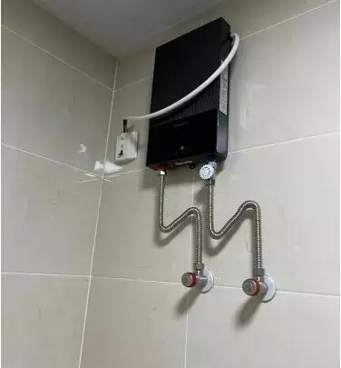 过水热热水器好还是储水热水器好(1)