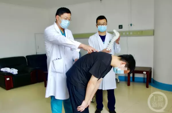弯脚杆背时娃儿是什么意思(1)