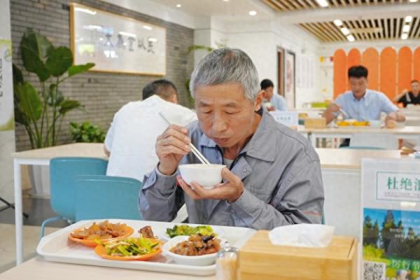东晶国际花园 昆山哪年建的.