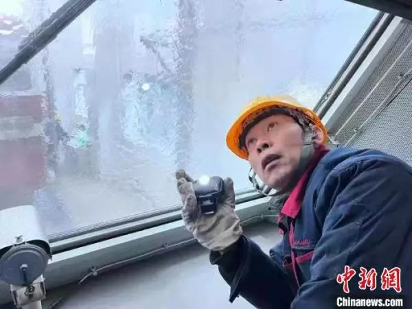 哥俩好胶水可以粘水管漏水吗(1)