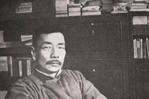 北京四合院多少钱一套2000年.
