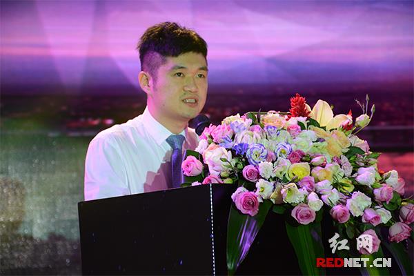 欧亚达家居广场营业时间.