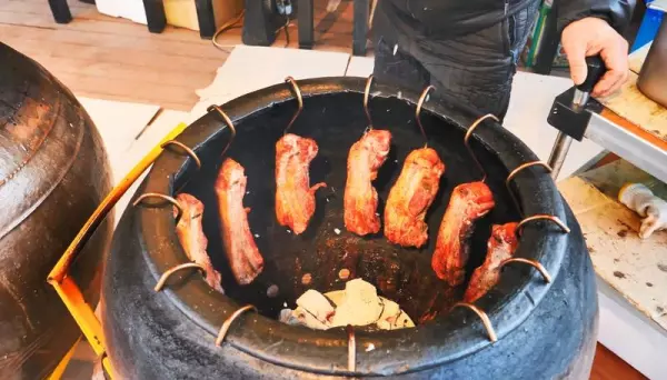 私厨是什么意思,不带围裙(11)