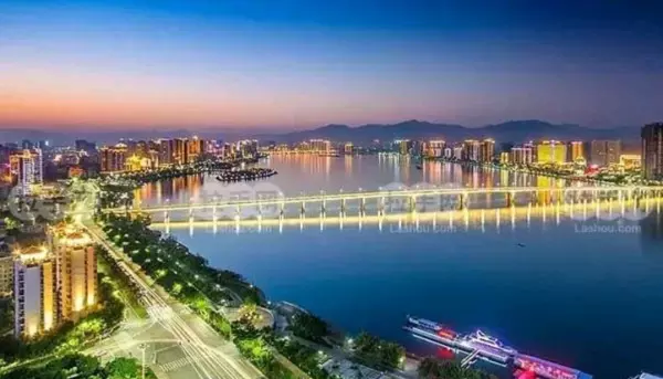 广东省占地面积最大的城市有几个(13)