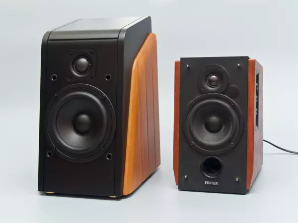 惠威h5mkii和m200mkiii哪个好(9)