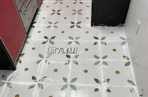 外墙旧瓷砖不砸怎么贴新瓷砖(5)