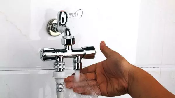洗衣机进水管与水龙头连接漏水怎么办(2)