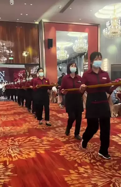 霞湖世家李华琴和郭长棋的关系如何(2)