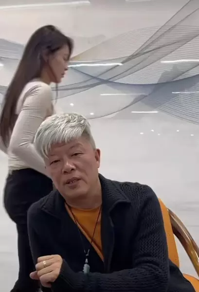 霞湖世家李华琴和郭长棋的关系如何(4)