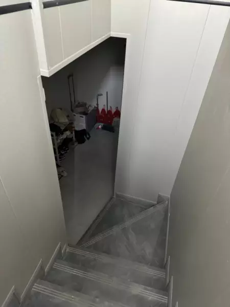 丽晶大厦地铁从哪个口出(12)