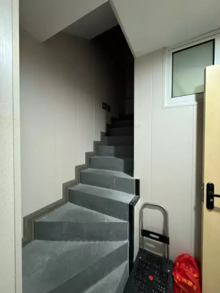 丽晶大厦地铁从哪个口出(26)