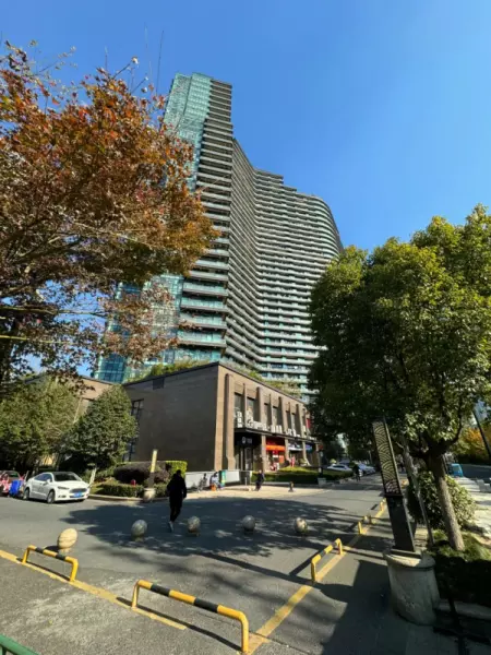丽晶大厦地铁从哪个口出(27)