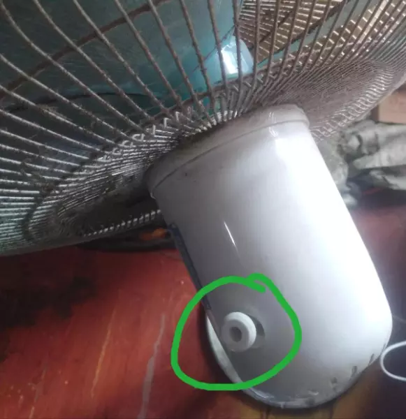 台扇转着转着就不转了怎么回事(2)