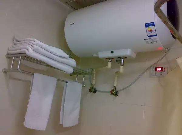 热水器排水怎么排?排管在哪里?(1)