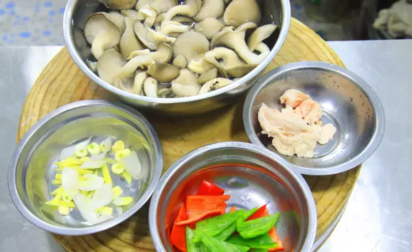 袖珍菇怎么做好吃又简单(2)