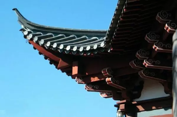 北方民居建筑多采用什么结构形式(4)