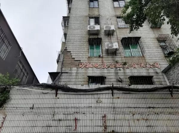 面砖脱落的原因及处理方法(1)