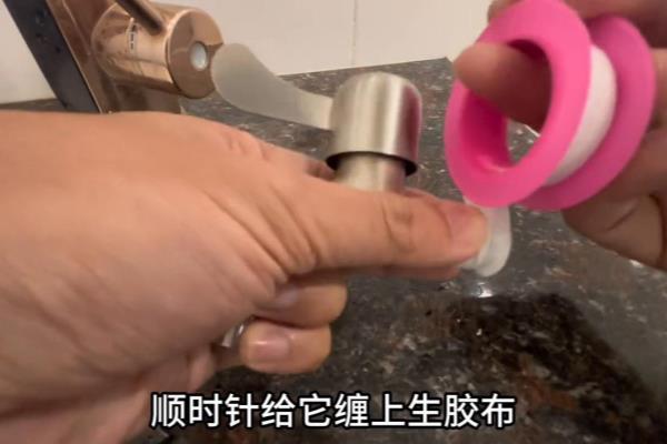 水龙头开关方向不对怎么调整.