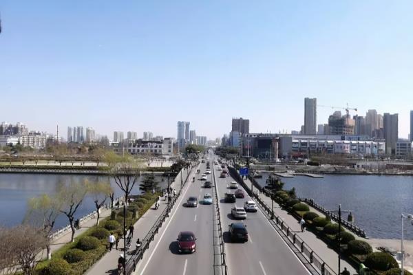道路红线宽度限制因素主要包括哪些.