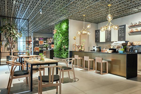 曲美家具网上和实体店的区别.