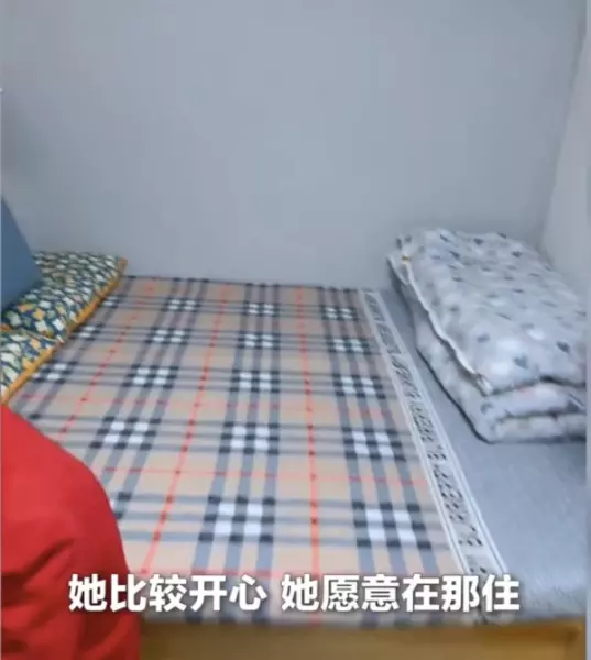 车库装修效果图20平方米住人(11)