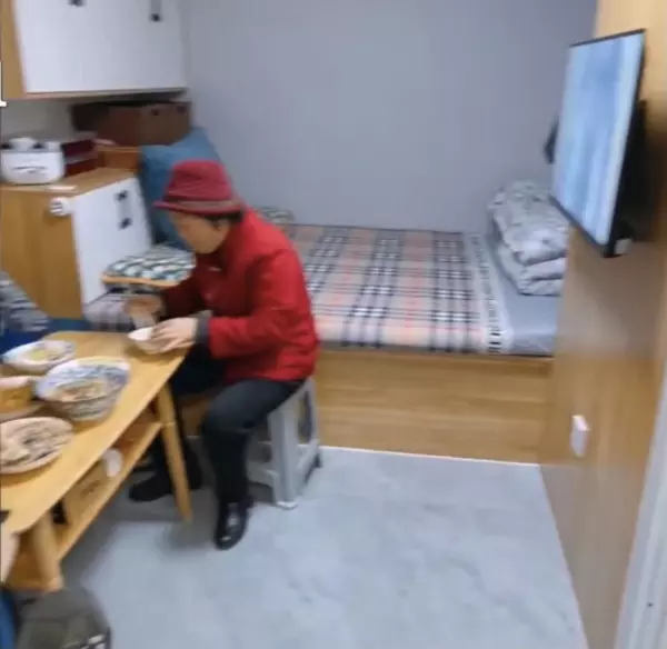 车库装修效果图20平方米住人(9)
