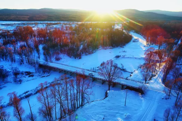 雪浸染万千华光钟声塑佛龛是什么意思(3)
