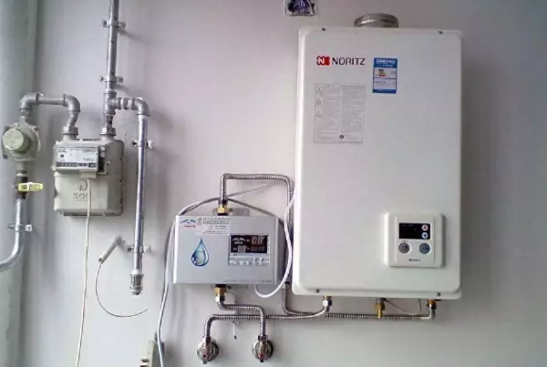 平衡式燃气热水器可以装在浴室吗(1)