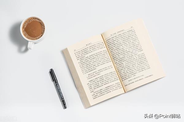 第一通讯和第二通讯作者位置如何放.