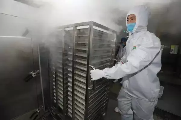 中央厨房设计要求高度多少?(9)