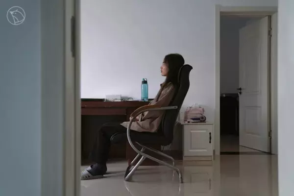小燕子半自动洗衣机怎么拆开清洗(20)