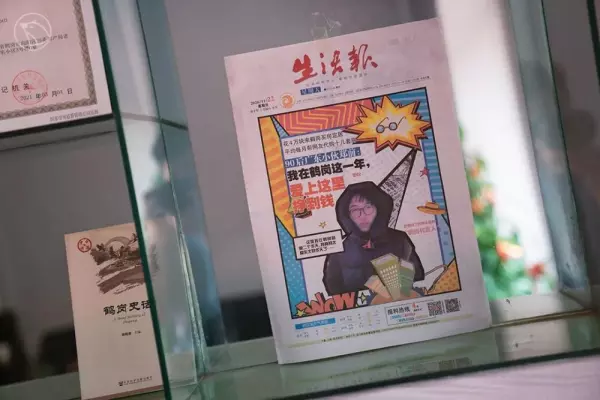 小燕子半自动洗衣机怎么拆开清洗(32)