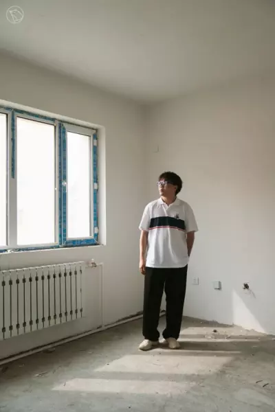 小燕子半自动洗衣机怎么拆开清洗(36)