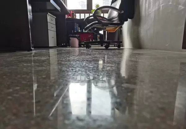 水泥地坪漆和环氧地坪漆的区别(7)