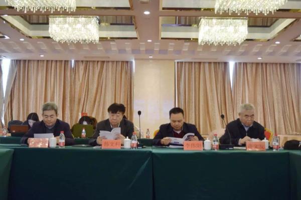 地热井供暖和市政供暖哪个好.