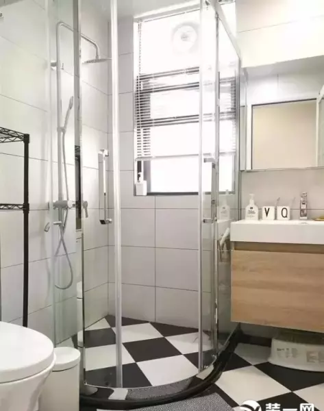 厕所隔间最小尺寸外开门怎么画(1)