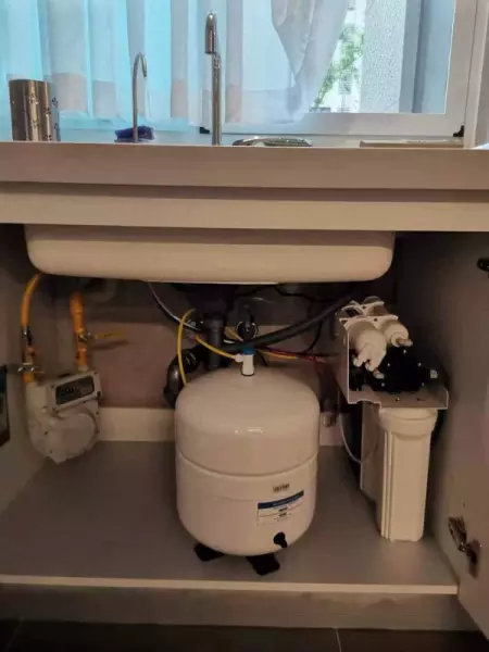 怡口净水器和安吉尔净水器哪个好(1)