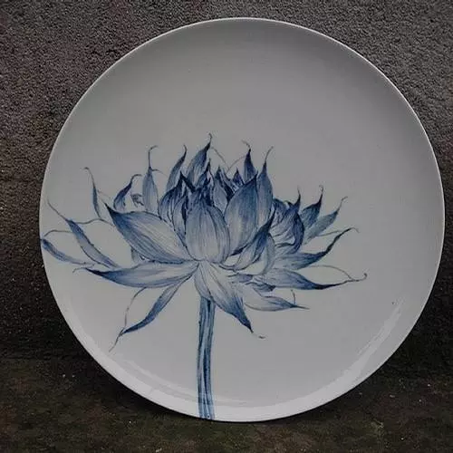 玻璃摆件里面的透明液体是什么油,有毒吗(2)