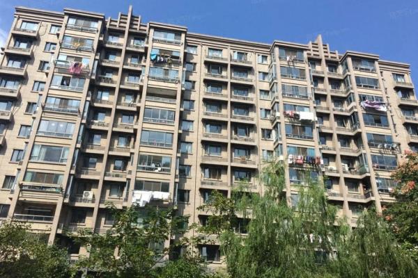 张江汤臣豪园是高档小区吗.