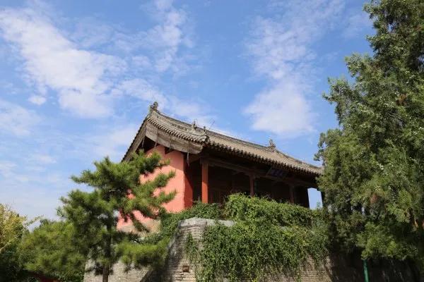 上阳台贴在哪.