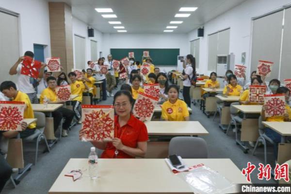 广西柳州莫菁后来怎么样了.