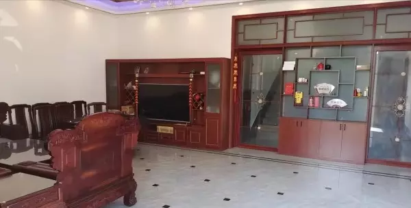 十字绣家和万事兴挂在家里哪个方位最好(12)